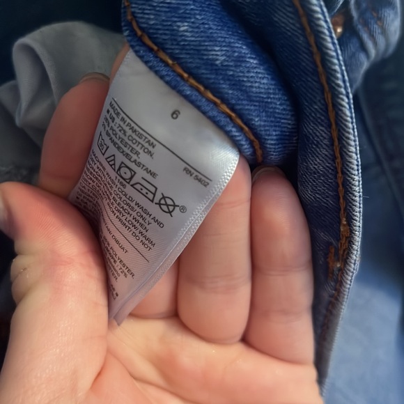 Old navy rockstar super skinny jeans - Picture 5 of 5